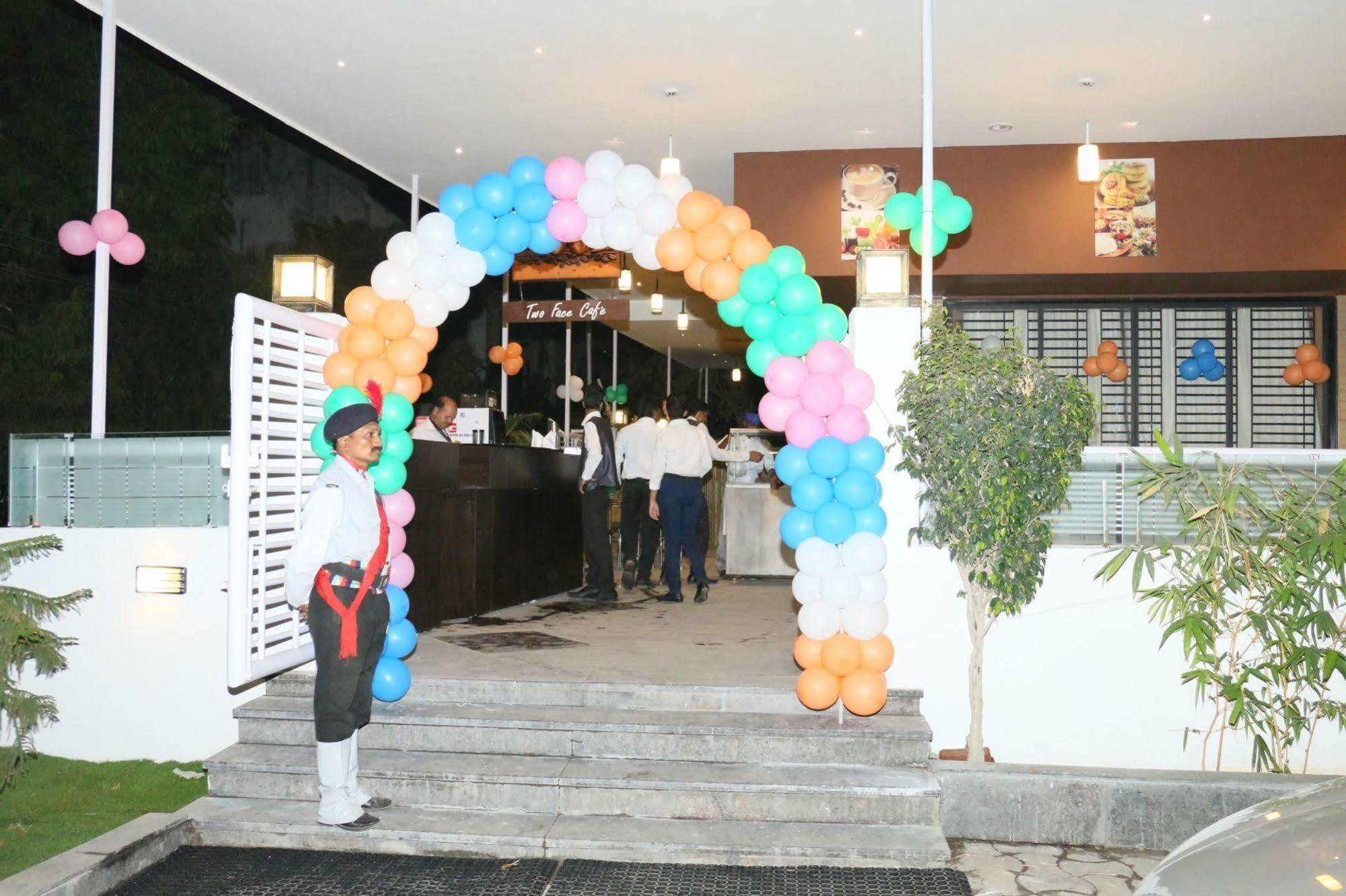 Hotel Vijay Residency Αουρανγκαμπάντ Εξωτερικό φωτογραφία